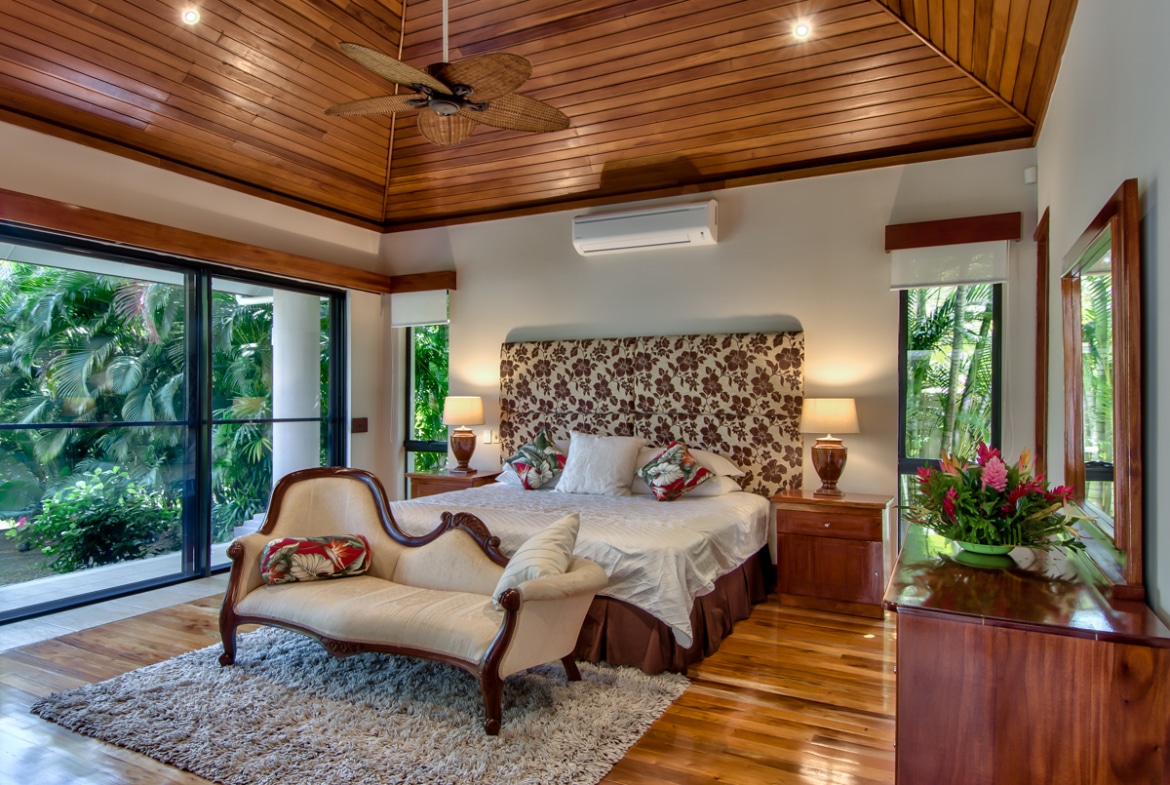 28 The Cove, Denarau Island