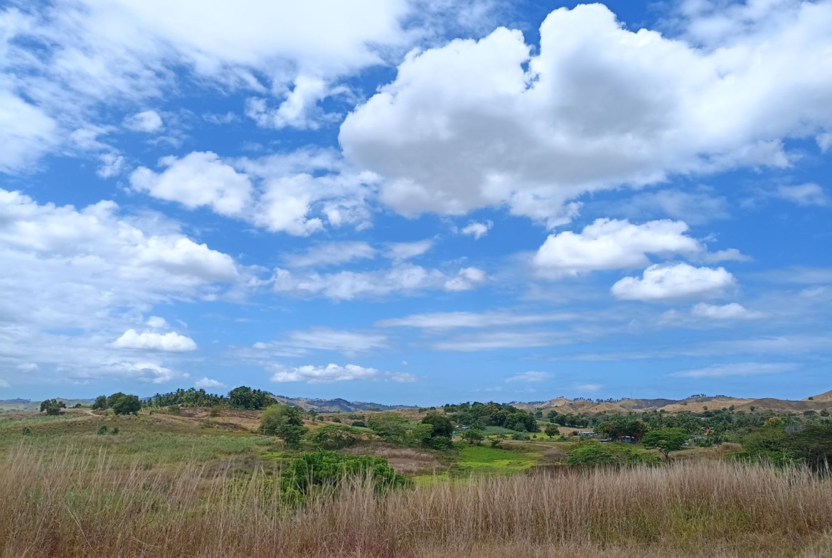 Uciwai 10 Acres Crown Residential Vacant Land for Sale