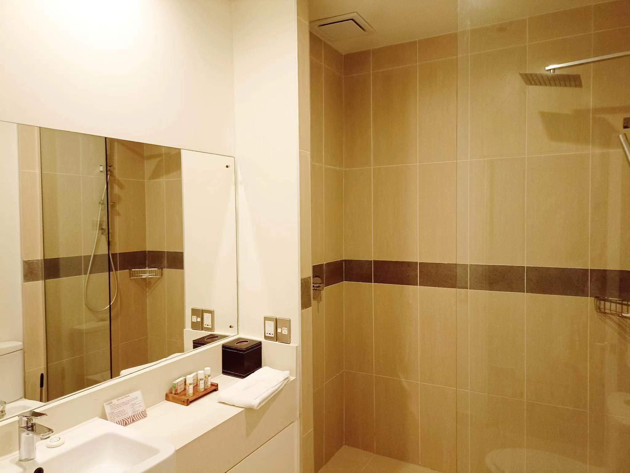 2 Bedroom Apartment for Sale, The Terraces Apartments Denarau, Nadi 斐济南迪丹娜桡酒店2房2卫公寓出售