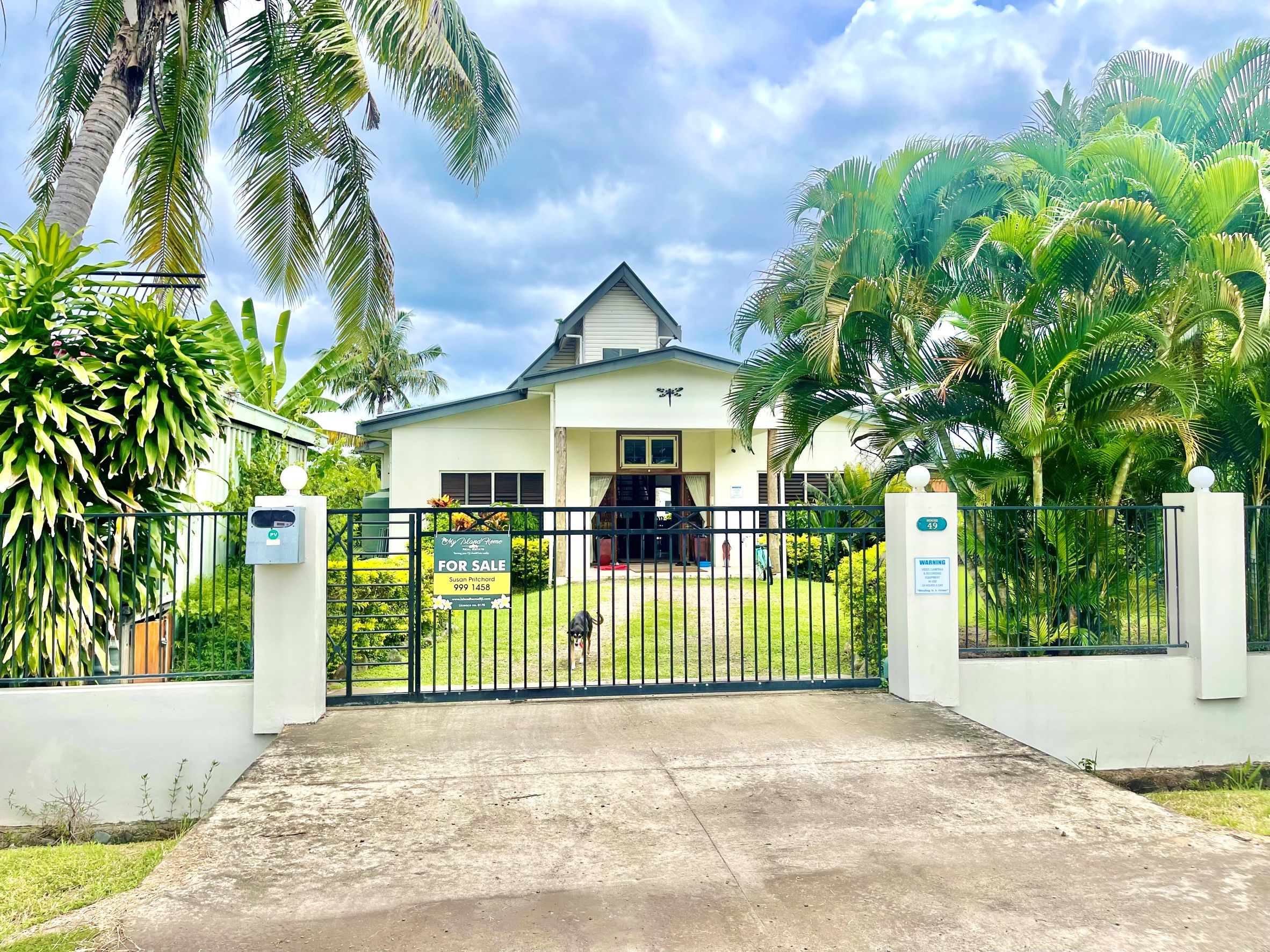 BRYAN ROAD, FANTASY, NADI