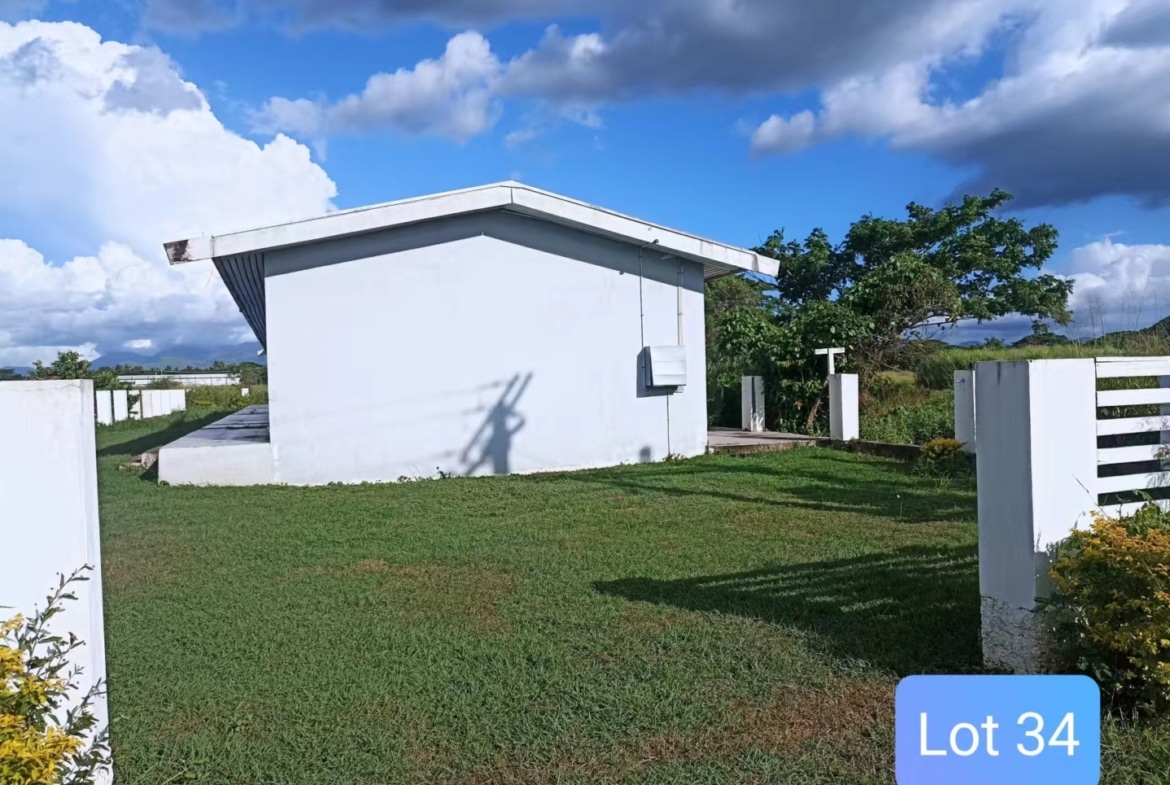 Parcel of 3 developed lots for Sale, Nadi 南迪3个房产打包出售