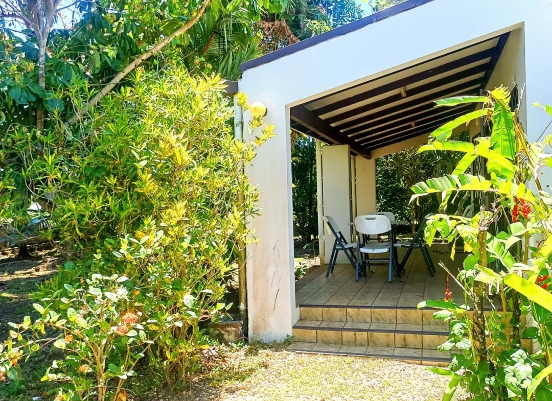 Spacious Double Storey 5 Bedroom Family Home for Sale 南迪双层独栋5房4.5卫房产出售