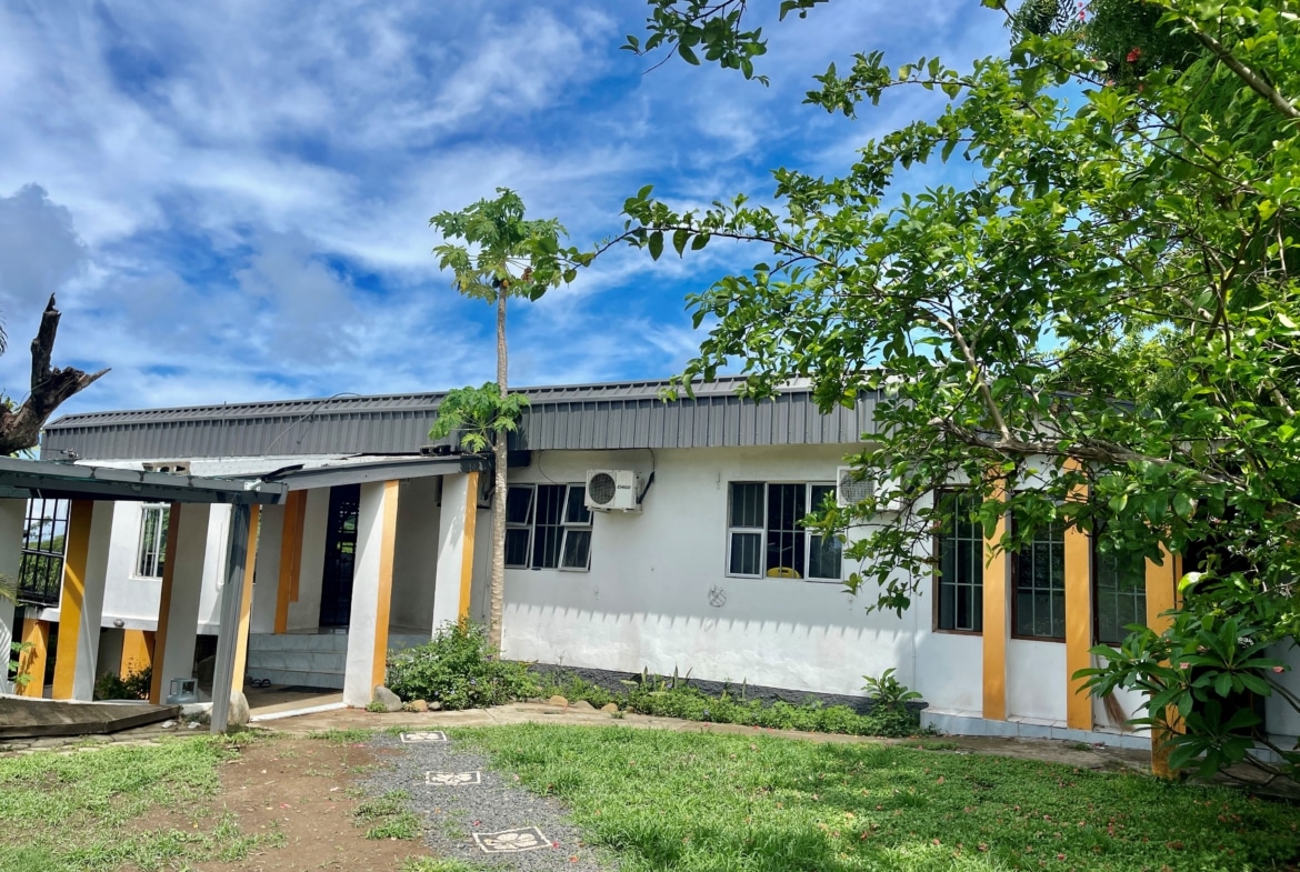 Vuda Point Road, Fiji