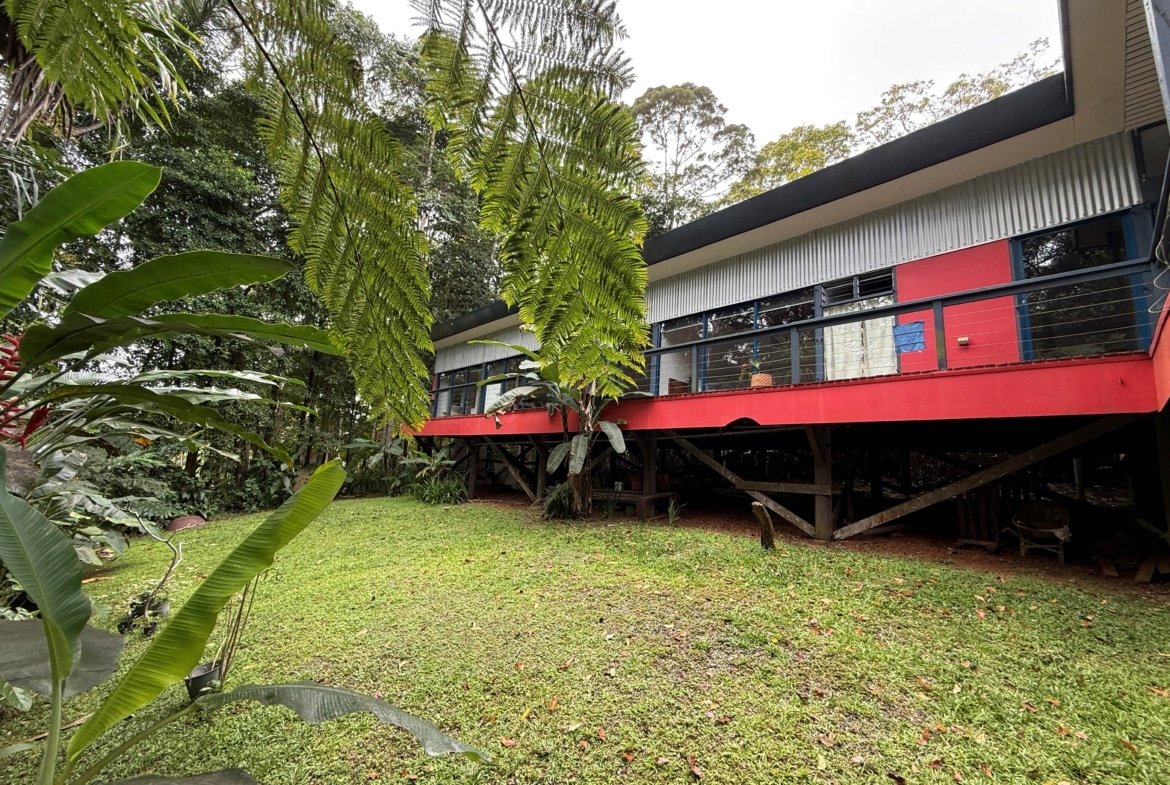 COLA-I-SUVA,