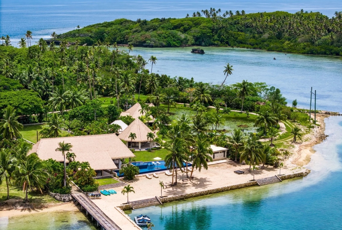 Wavi Island, Vanua Levu