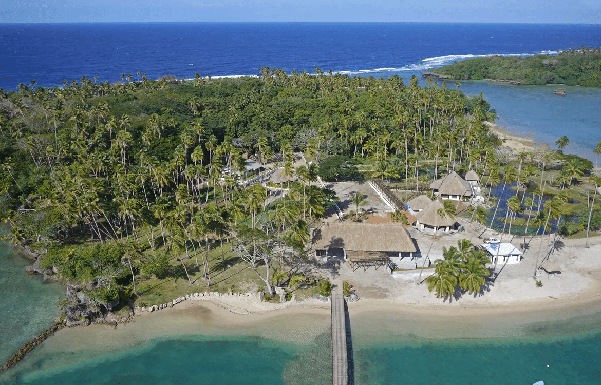 Wavi Island, Vanua Levu