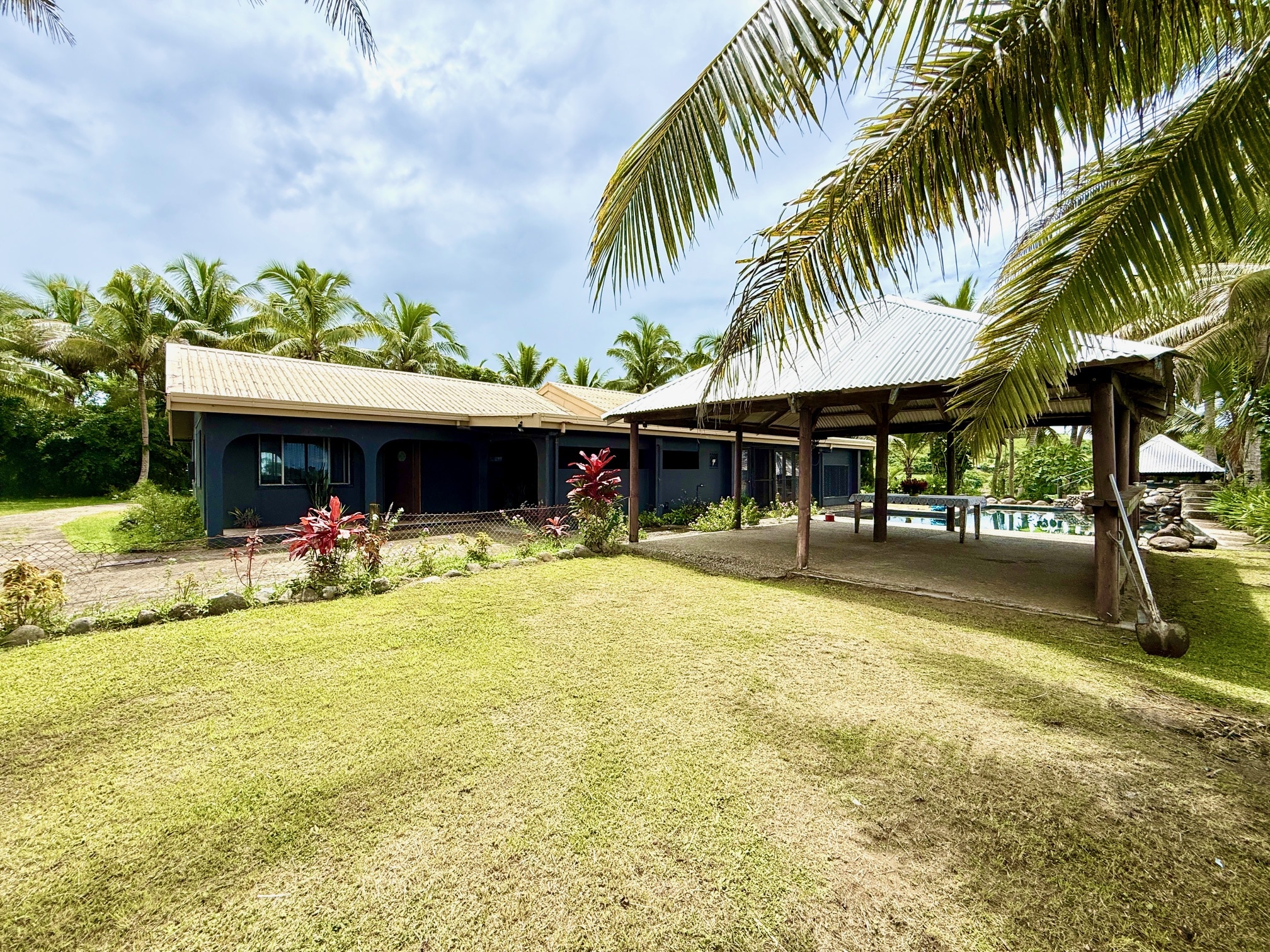 Sunflower Hill, Sigatoka, Fiji