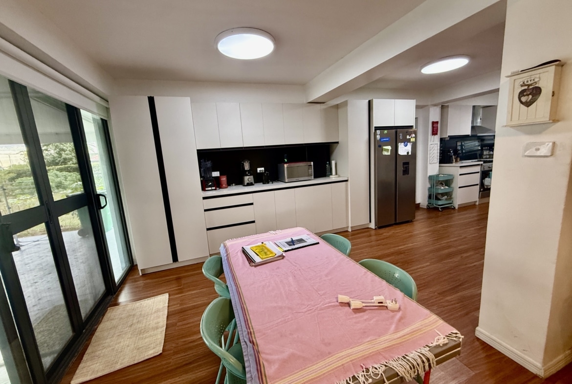 FOR RENT, FANTASY, NADI