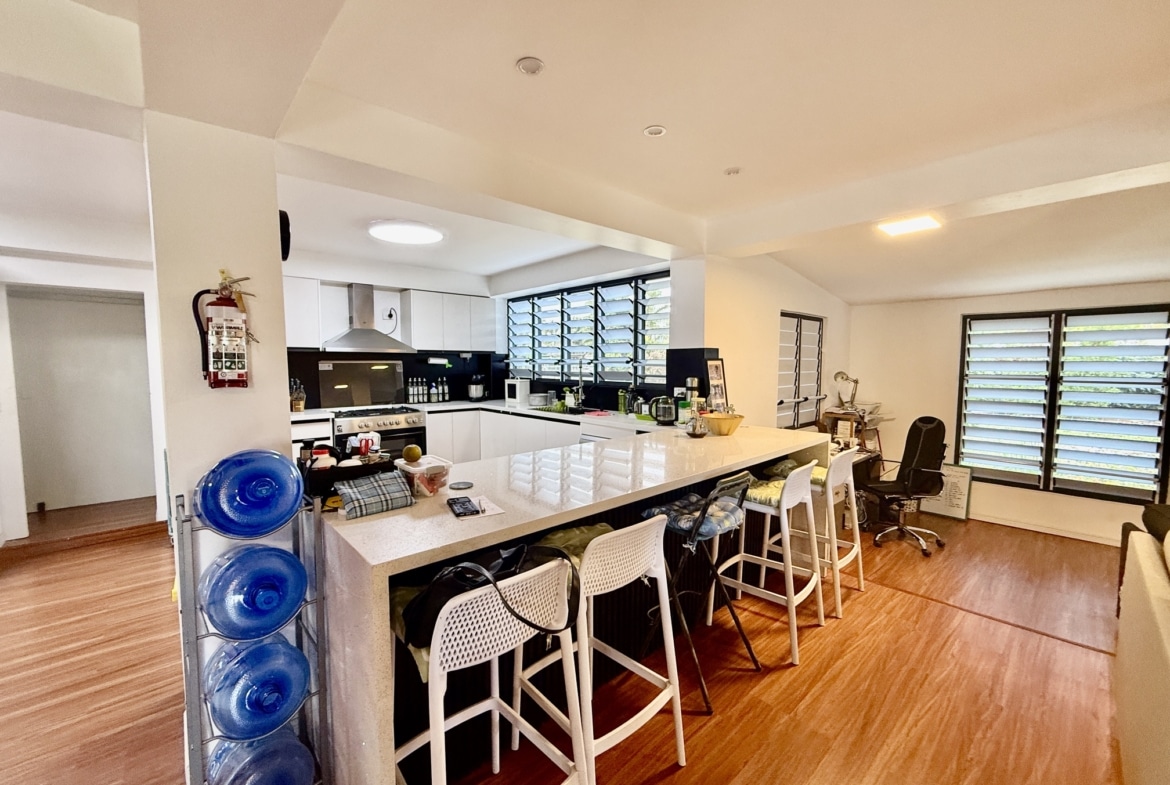 FOR RENT, FANTASY, NADI