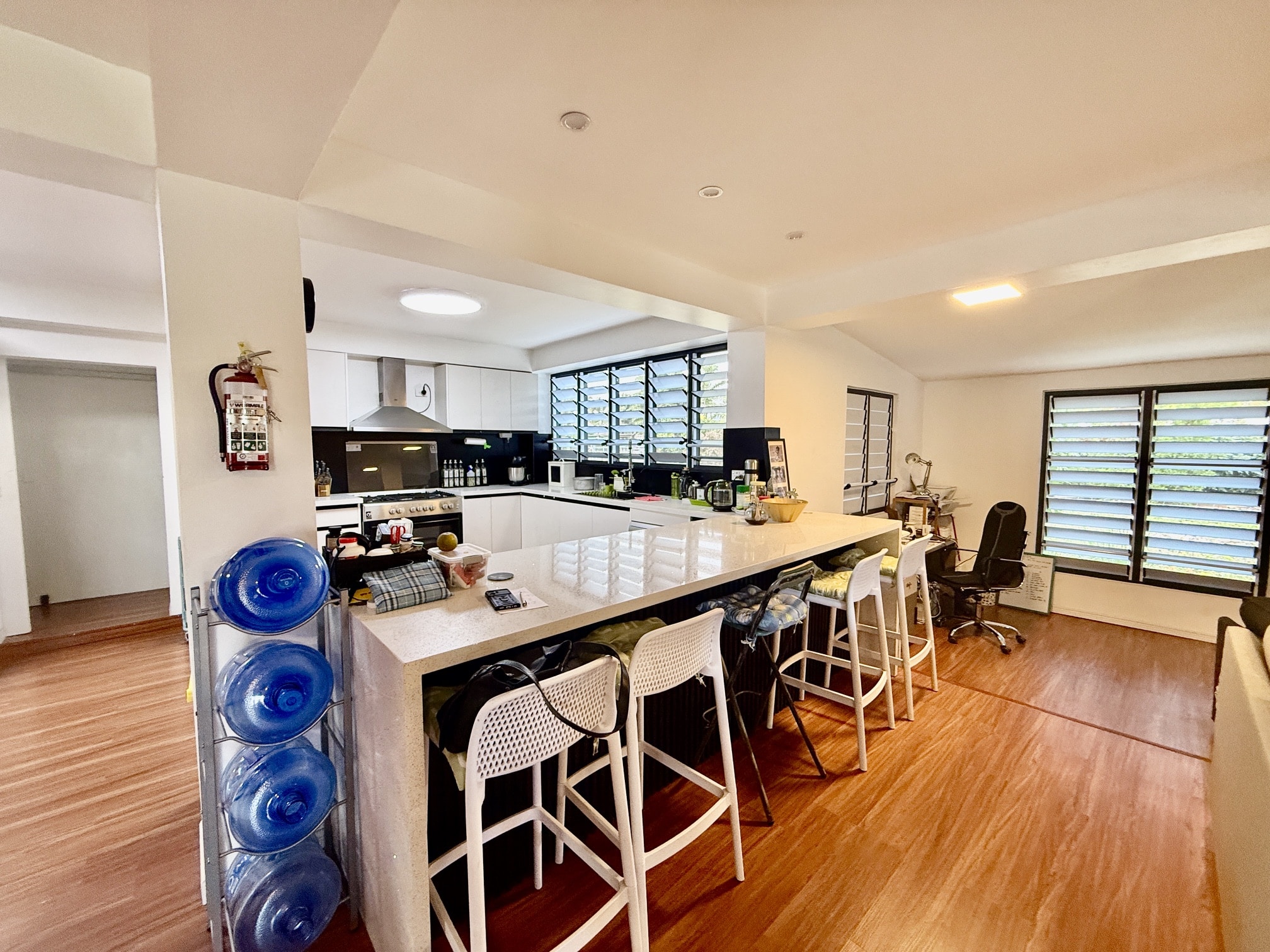 FOR RENT, FANTASY, NADI