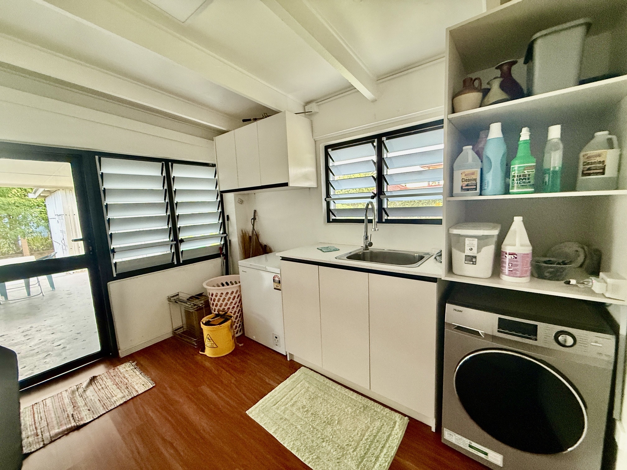 FOR RENT, FANTASY, NADI